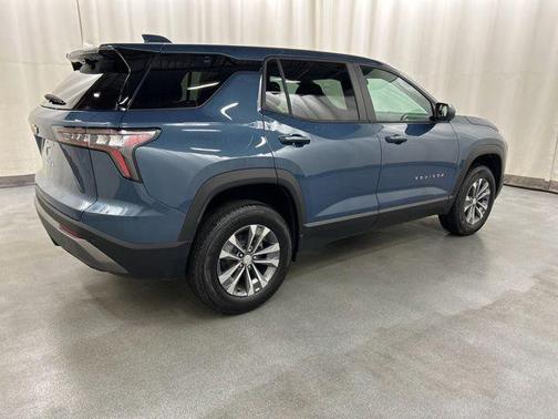 Lakeshore Blue Metallic 2026 Chevrolet Equinox 1LT