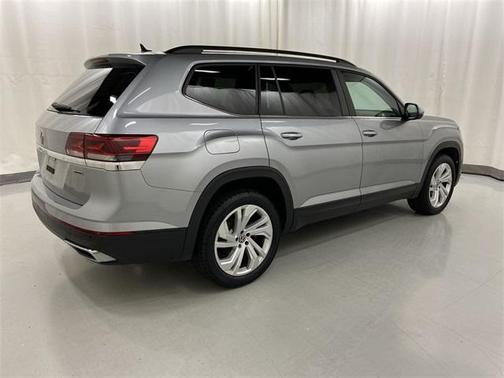 2021 Volkswagen Atlas 3.6L SE w/Technology