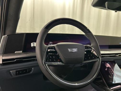 2025 Cadillac Escalade IQ Luxury 2