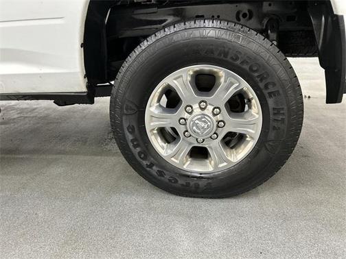 2023 RAM 2500 Big Horn Crew Cab 4x4 6'4' Box