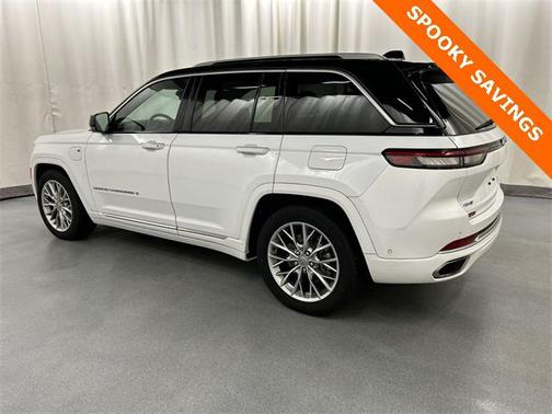 2023 Jeep Grand Cherokee 4xe Summit
