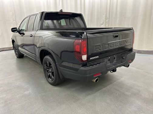 2024 Honda Ridgeline Black