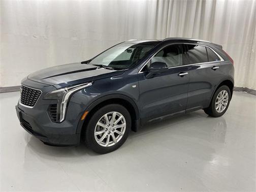 Shadow Metallic 2021 Cadillac XT4 Luxury