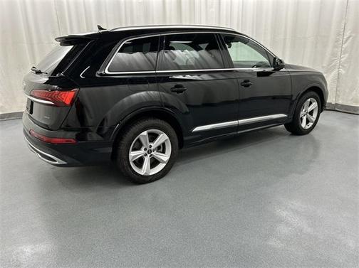2021 Audi Q7 45 Premium