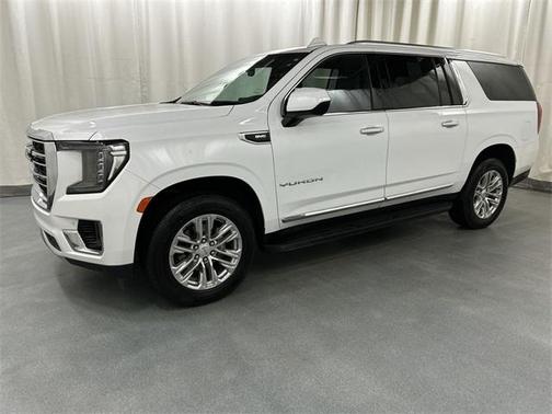 2024 GMC Yukon XL SLT