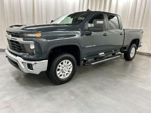Cypress Gray 2026 Chevrolet Silverado 2500 LT