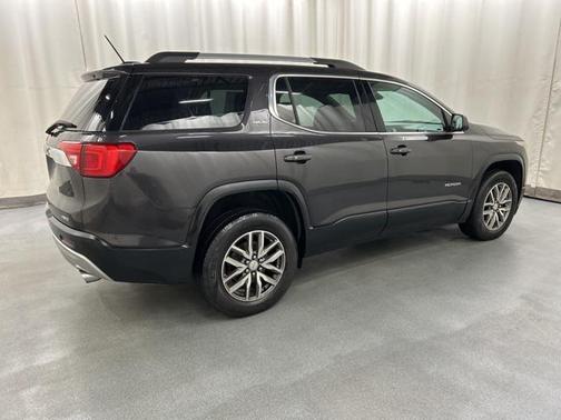 2018 GMC Acadia SLE-2