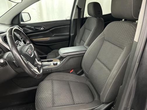 2018 GMC Acadia SLE-2