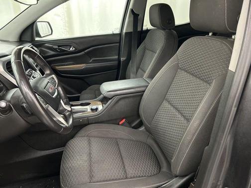 2018 GMC Acadia SLE-2