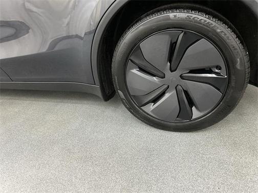 2026 Tesla Model Y Long Range Dual Motor All-Wheel Drive
