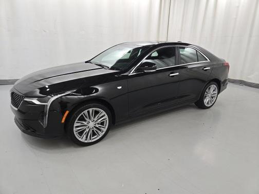 2025 Cadillac CT4 Premium Luxury