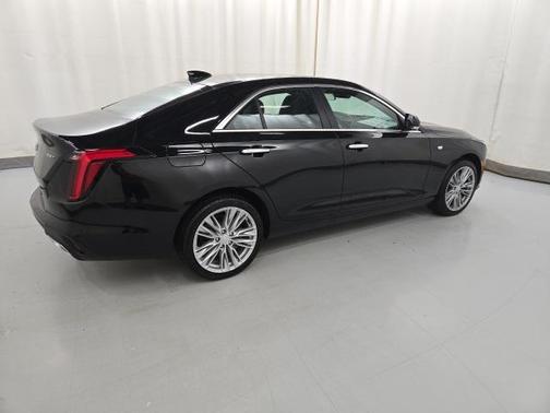 2025 Cadillac CT4 Premium Luxury
