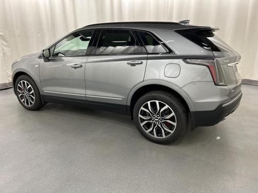 2025 Cadillac XT5 Sport