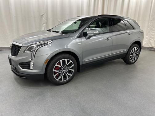 2025 Cadillac XT5 Sport