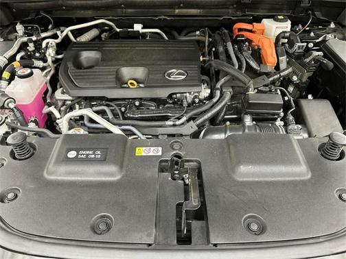 2024 Lexus NX 450h+ F SPORT Handling