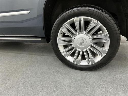 2020 Cadillac Escalade Platinum