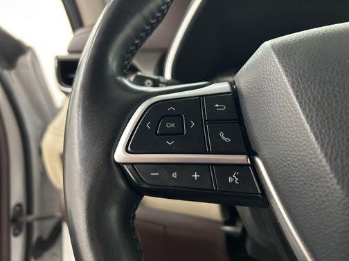 Wind Chill Pearl 2022 Toyota Highlander Limited