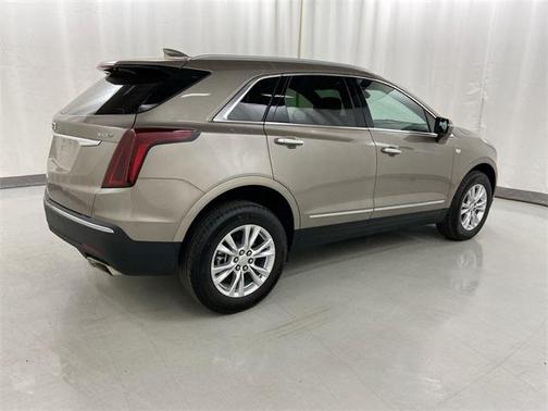 2023 Cadillac XT5 Luxury
