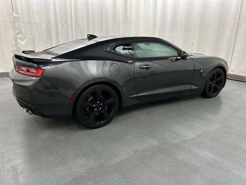 Nightfall Gray Metallic 2018 Chevrolet Camaro 1SS