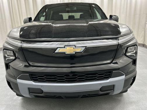 2026 Chevrolet Silverado EV LT