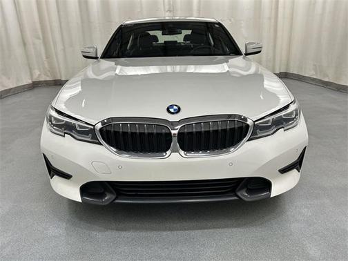 2019 BMW 330 xDrive