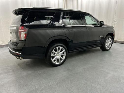 2023 Chevrolet Tahoe 4WD High Country