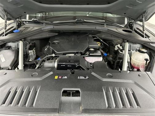 2022 Genesis GV70 2.5T AWD
