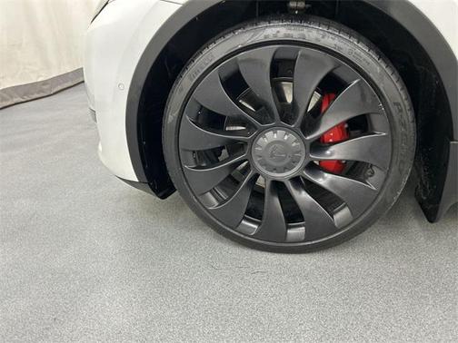 2022 Tesla Model Y Performance Dual Motor All-Wheel Drive