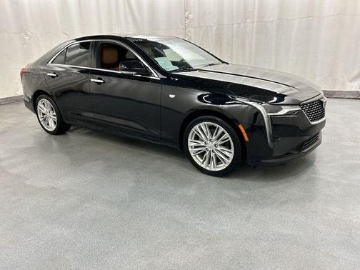 2022 Cadillac CT4 Premium Luxury