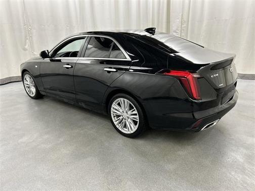 2022 Cadillac CT4 Premium Luxury