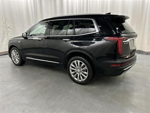 2023 Cadillac XT6 Premium Luxury AWD