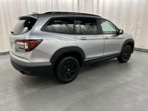 2022 Honda Pilot AWD TrailSport