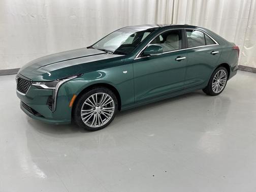 2025 Cadillac CT4 Premium Luxury
