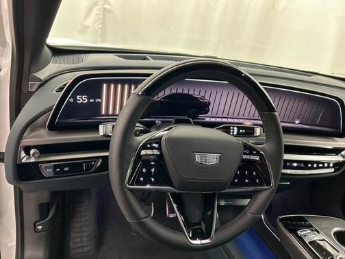 2025 Cadillac LYRIQ Sport w/1SK