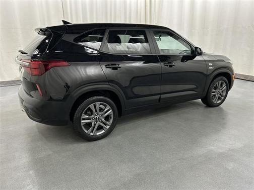 2021 Kia Seltos LX