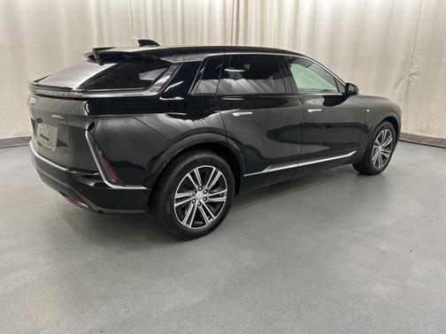 2025 Cadillac LYRIQ Luxury w/1SC