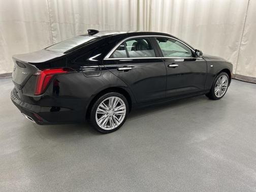 2025 Cadillac CT4 Premium Luxury