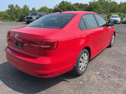 2015 Volkswagen Jetta Man S w/Technology