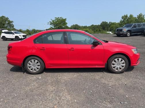 2015 Volkswagen Jetta Man S w/Technology