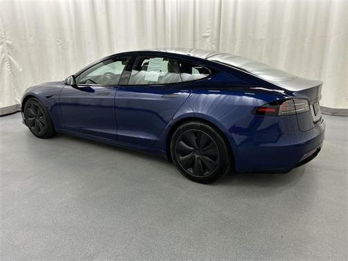 2024 Tesla Model S Long Range