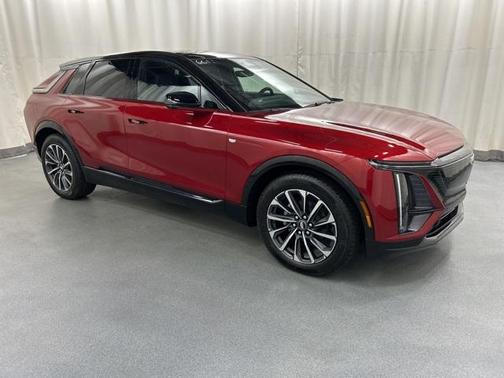 2025 Cadillac LYRIQ Sport w/1SJ