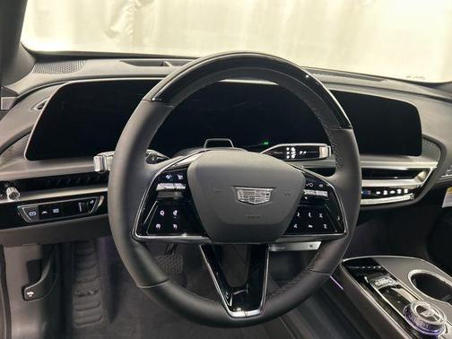 2025 Cadillac LYRIQ Sport