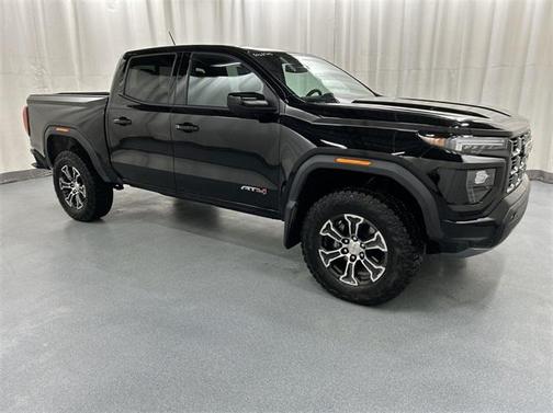 2024 GMC Canyon Base