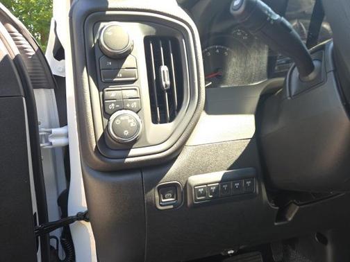 2025 Chevrolet Silverado 3500 WT
