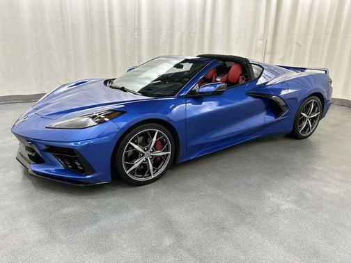 Elkhart Lake Blue Metallic 2021 Chevrolet Corvette Stingray w/3LT