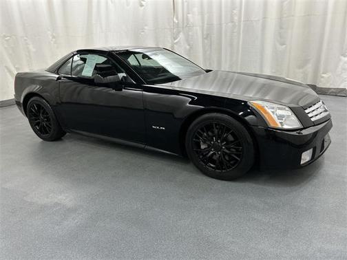 2005 Cadillac XLR Base