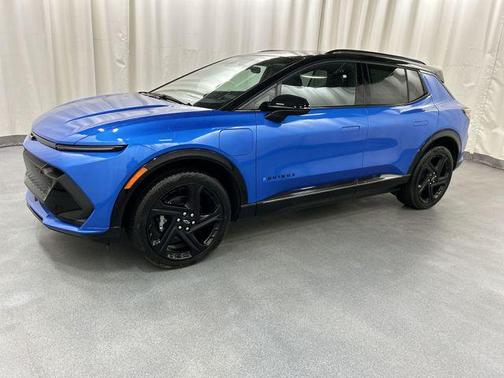 Riptide Blue Metallic 2026 Chevrolet Equinox EV RS