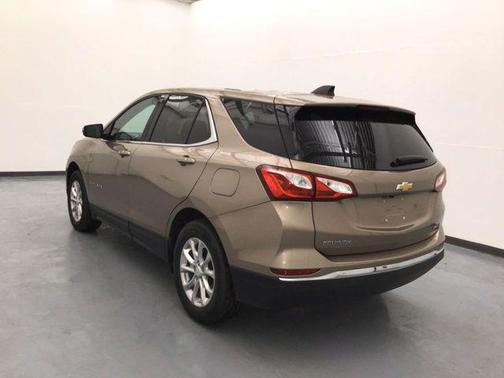 Sandy Ridge Metallic 2018 Chevrolet Equinox LT