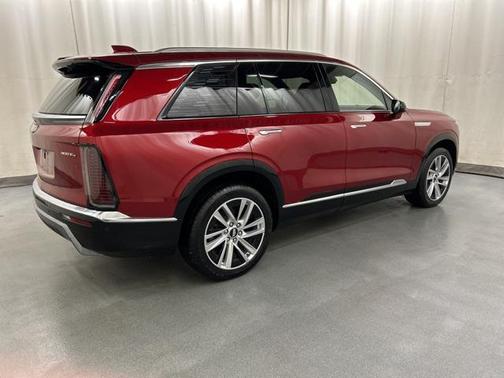 2026 Cadillac VISTIQ Luxury