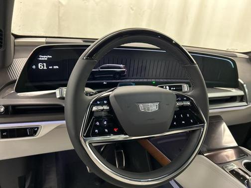 2026 Cadillac VISTIQ Luxury